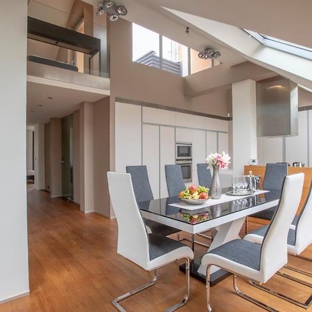 Luxury Central Duplex With Terrace Прага Экстерьер фото